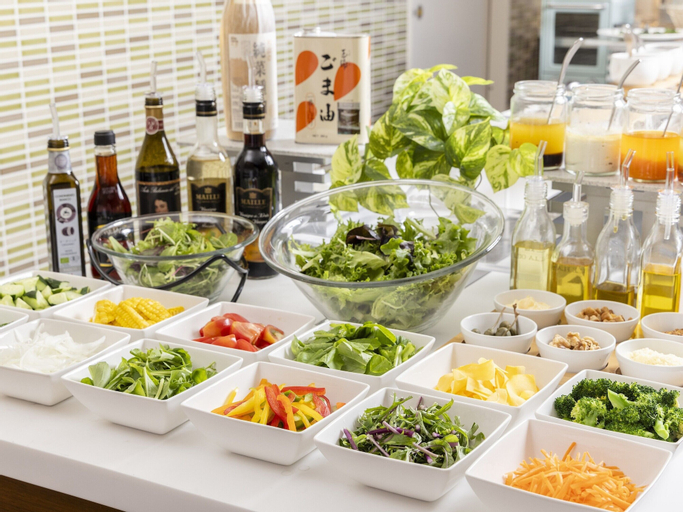 Food & Drinks 11