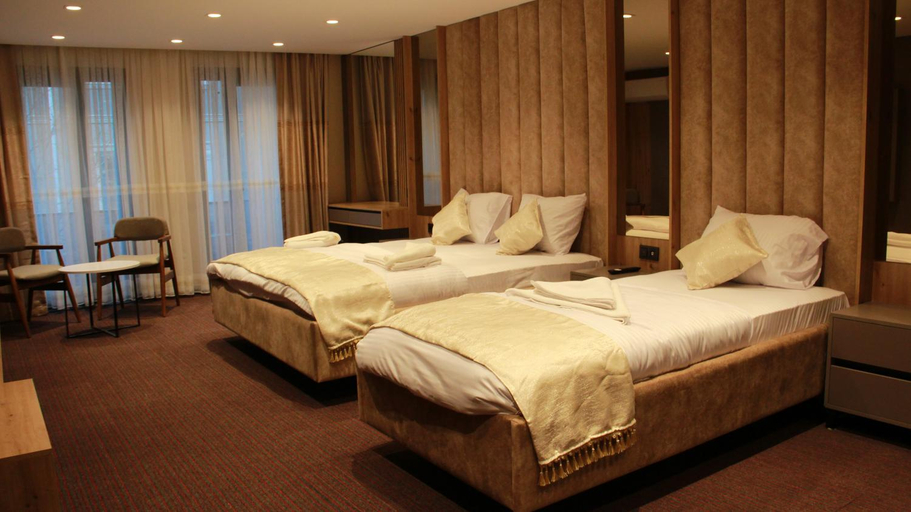 Bedroom 4, Sabiha Sultan, Beyoğlu