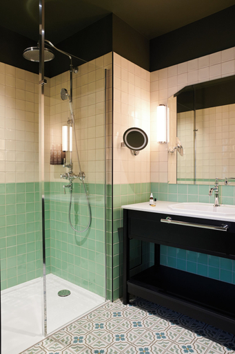 Bathroom 4, Square Lodge Hotel La Roche sur Yon - Handwritten Collection, Vendée
