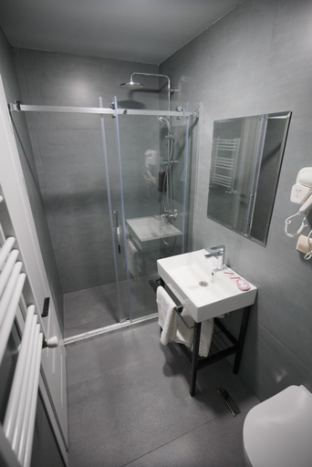 Bathroom, Boutique Hotel Station 22, Batumi