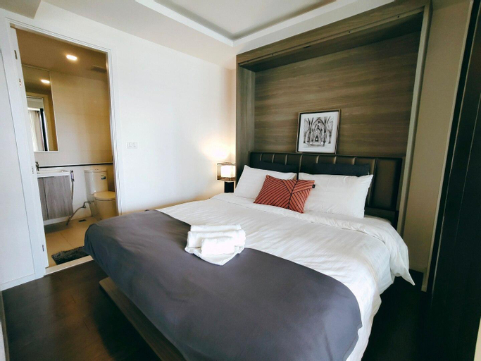 Bangkok&Pool&BTS Asoke&MRT Sukhumvit&+2B(4ppl(20), Khlong Toey