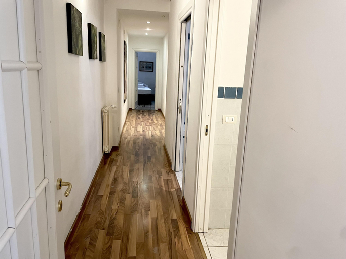 Room 2, Cavour 36 in Firenze, Florence