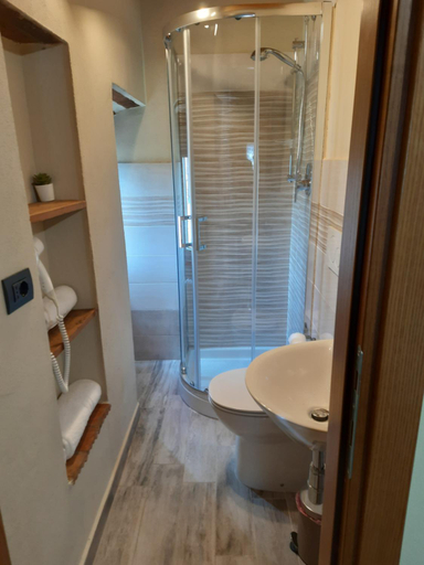 Others 3, B&B La Rocchetta dal Sroz, Bologna