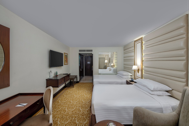 Bedroom 4, Marriott Karachi Hotel, Karachi