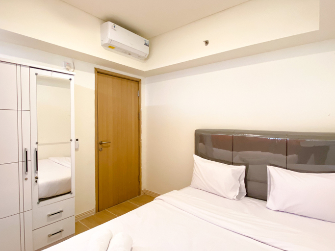 Bedroom 3, Well Designed and Cozy 2BR at Meikarta Apartment By Travelio, Cikarang