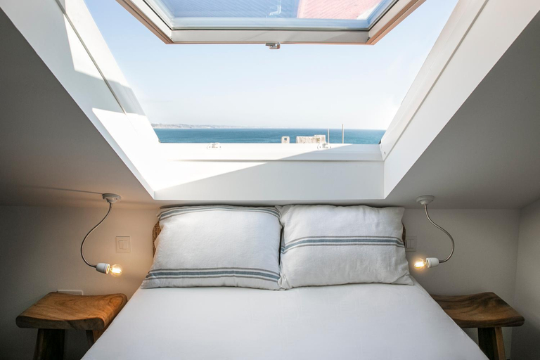 Bedroom 1, Mare Cheia: Beach and Surf Apartment 2, Peniche
