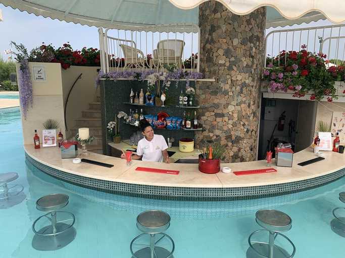 Food & Drinks 4, BAIA DI NORA, Cagliari