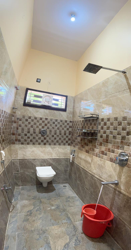 Bathroom 3, Lee home stay, Bellary