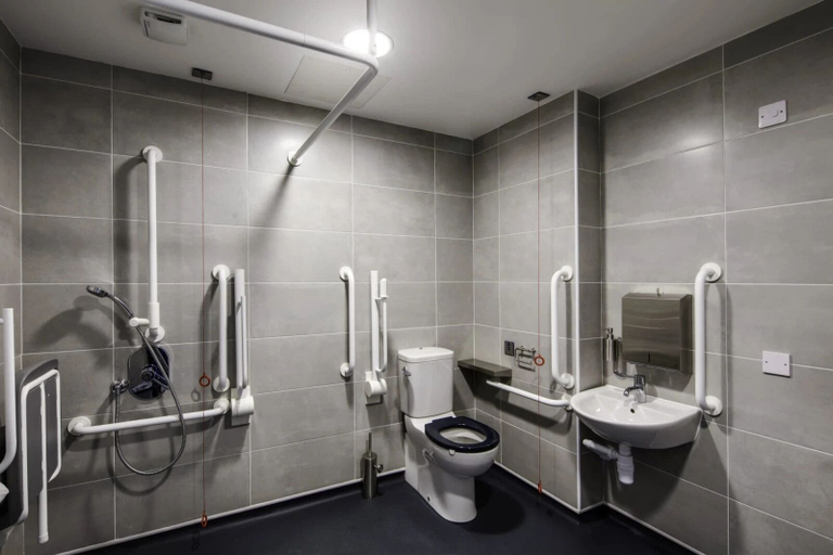 Bathroom, Aspen House - Campus Accommodation, Dublin