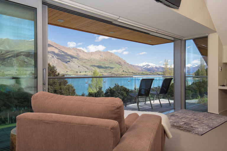 Others 5, Lakeside Rd - Lake Views - Sleeps 10, Queenstown-Lakes