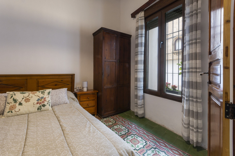 Room 2, Casc Antic in Javea With 2 Bedrooms and 1 Bathrooms, Alicante