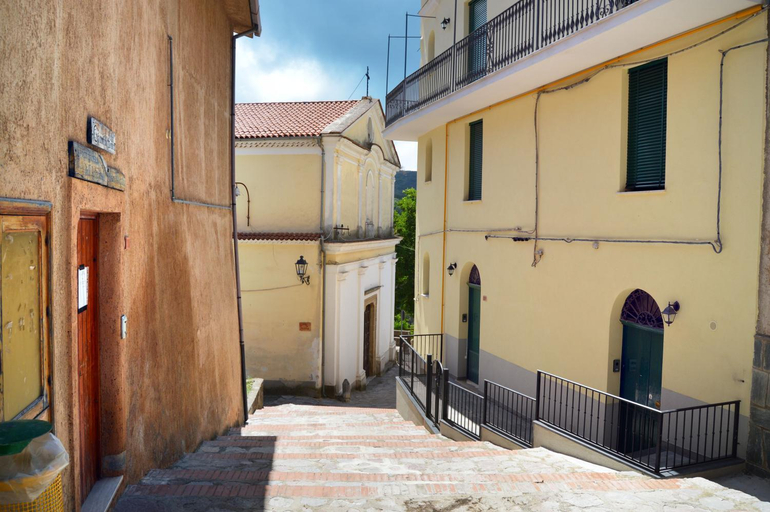 Others 2, B&B Il Lentisco, Salerno