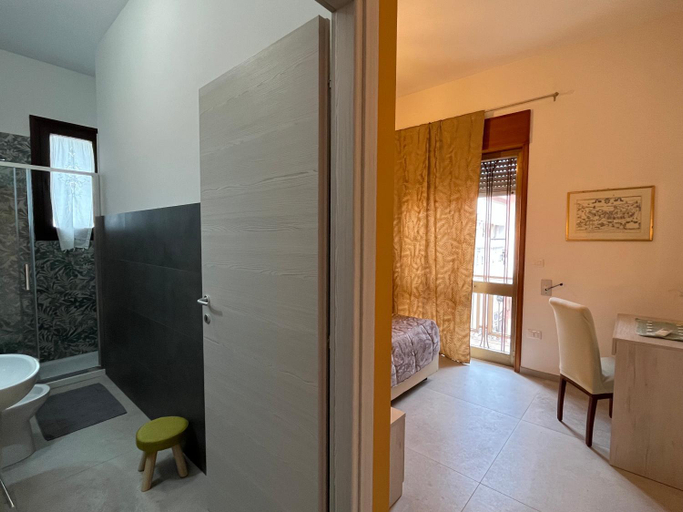 Others 5, B&B Salentocolors, Lecce
