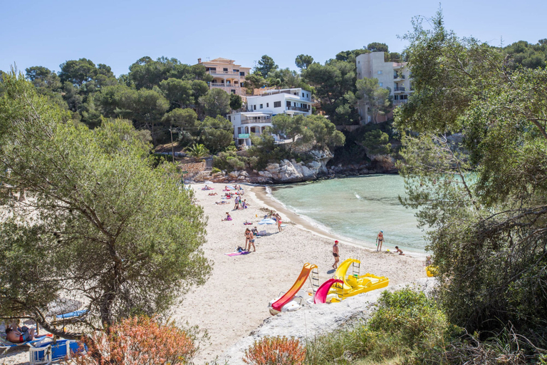 Room 5, Can Pu a in Santany, Baleares