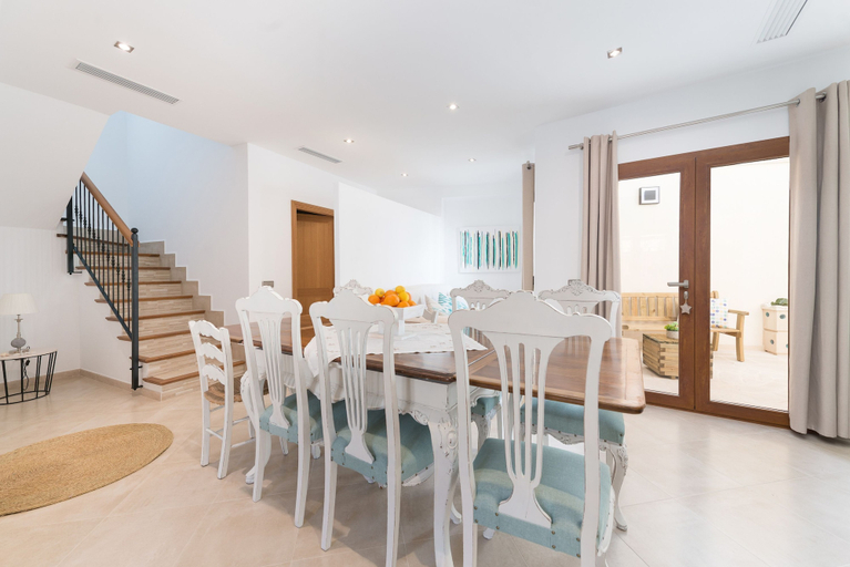 Room 4, Es Campanar in Santany, Baleares