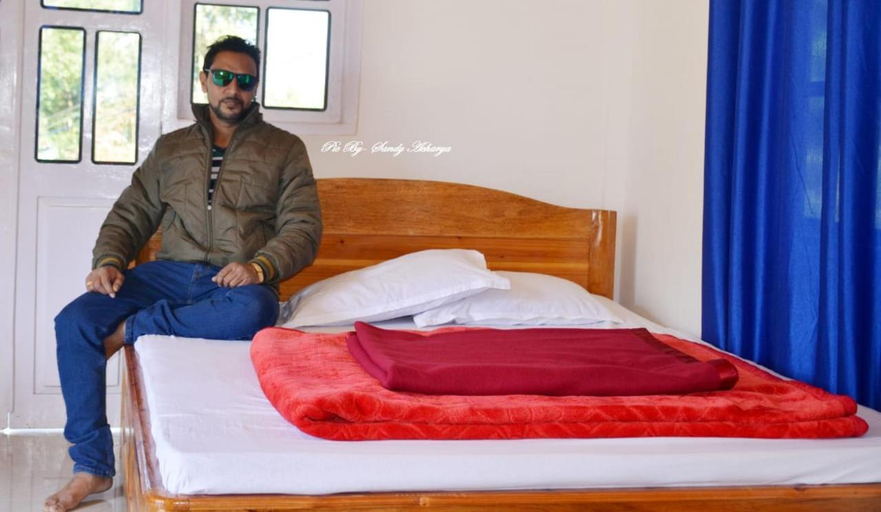 Bedroom 2, Orange Orchard Sittong, Darjiling