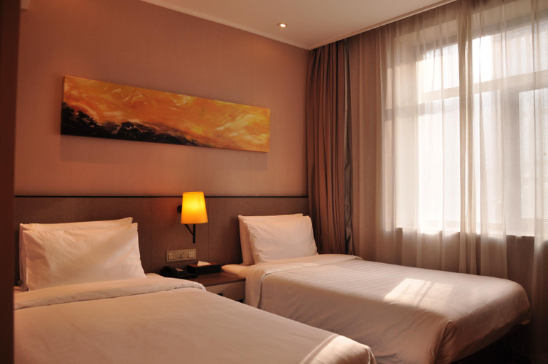 Bedroom 2, Starway Hotel Beijing Guangqumenwai Subway Station, Beijing