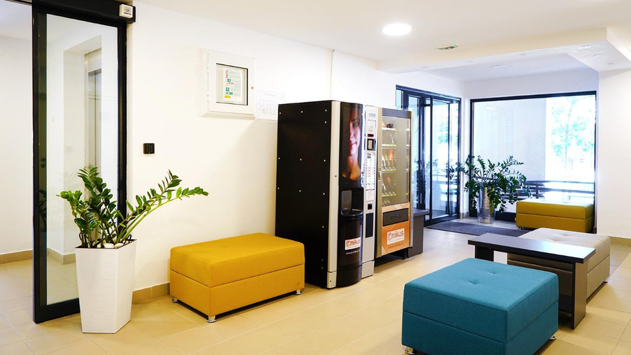 Public Area, Novel Inn, Belgrade