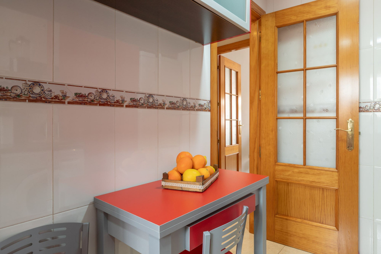 Room 2, De Ronda in Co n With 1 Bedrooms and 1 Bathrooms, Málaga