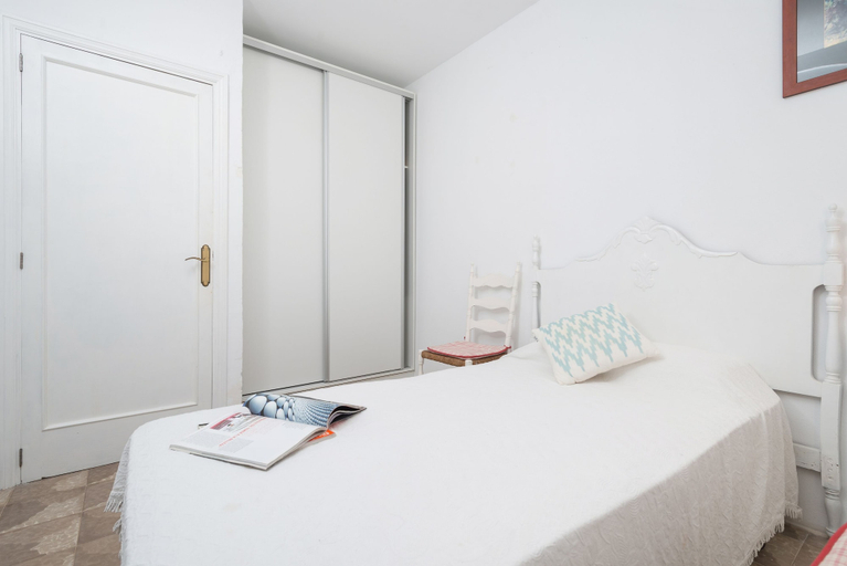 Room 4, Xarus 2 in Alc dia With 4 Bedrooms and 2 Bathrooms, Baleares