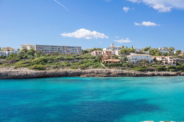 Room 2, Es Mirador in Cala Mendia, Baleares