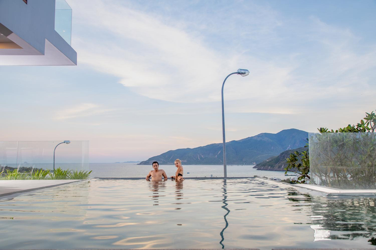 Sport & Beauty 2, Nha Trang Oceanfront Luxury Villa Anh Nguyen, Nha Trang