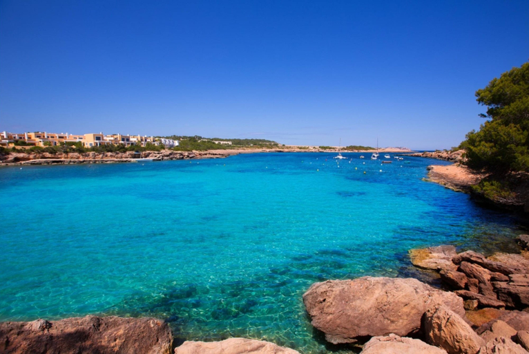 Room 2, Antic 201 in Mallorca, Baleares
