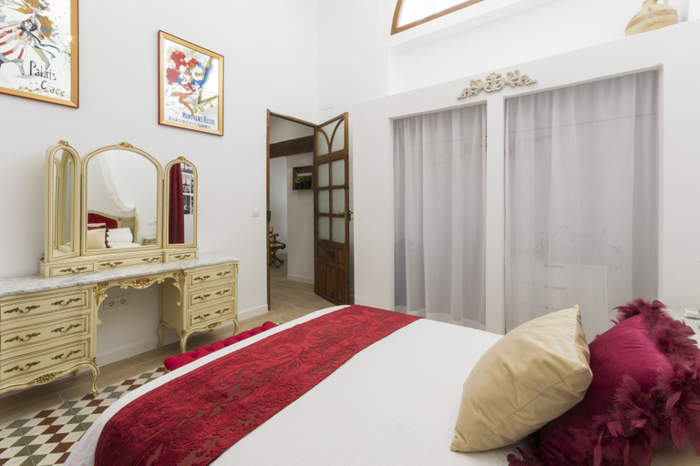 Room 4, Bellreguard in Cala Bona, Valencia