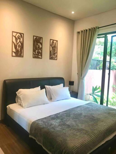 Bedroom 3, THE OASIS 4BR Private Pool Pet-Friendly Villa Vimala Hills, Bogor