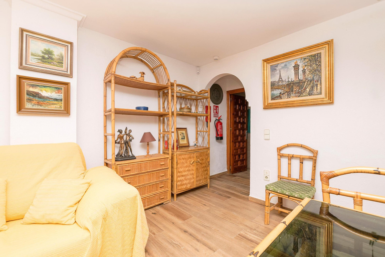 Room 2, El Paseo Del Faro in Chipiona, Cádiz