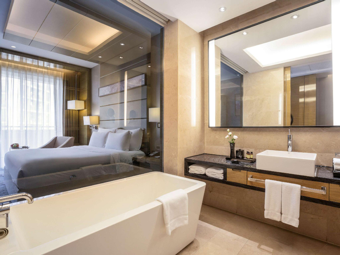 Bathroom 9