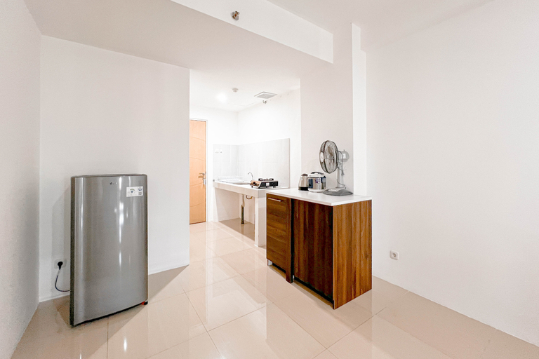 Others 4, Spacious and Restfull 3BR at Bale Hinggil Apartment By Travelio, Surabaya