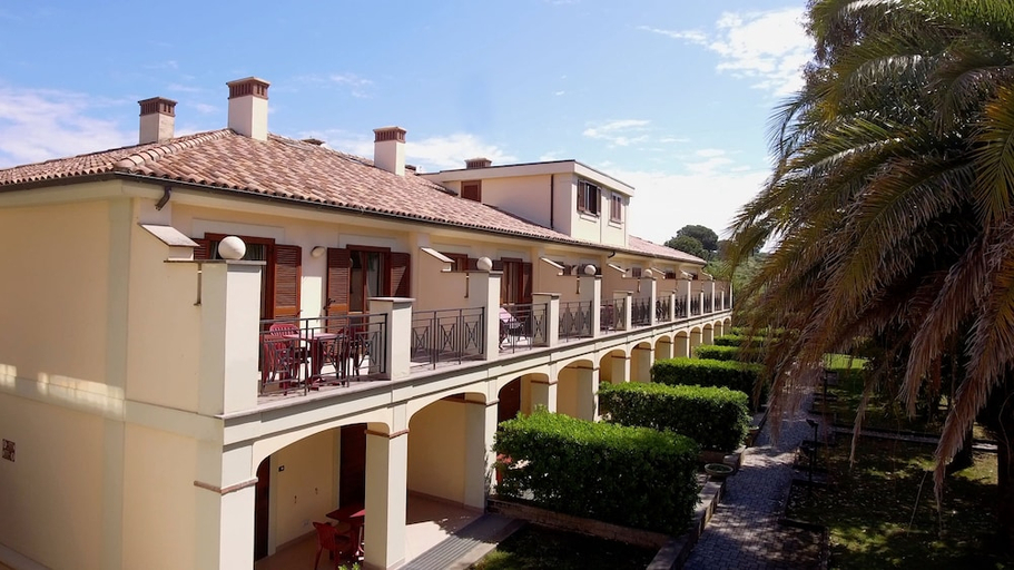 Exterior & Views 1, Carpediem Roma Golf Club, Roma