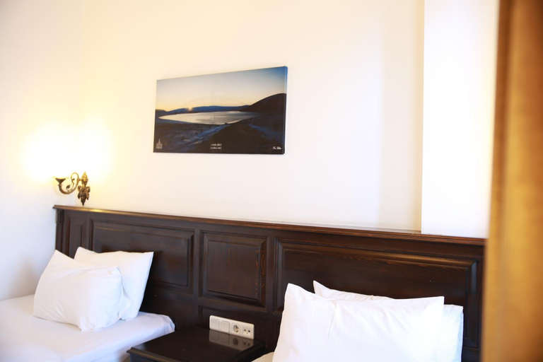 Bedroom 3, Cheltikov Hotel, Merkez