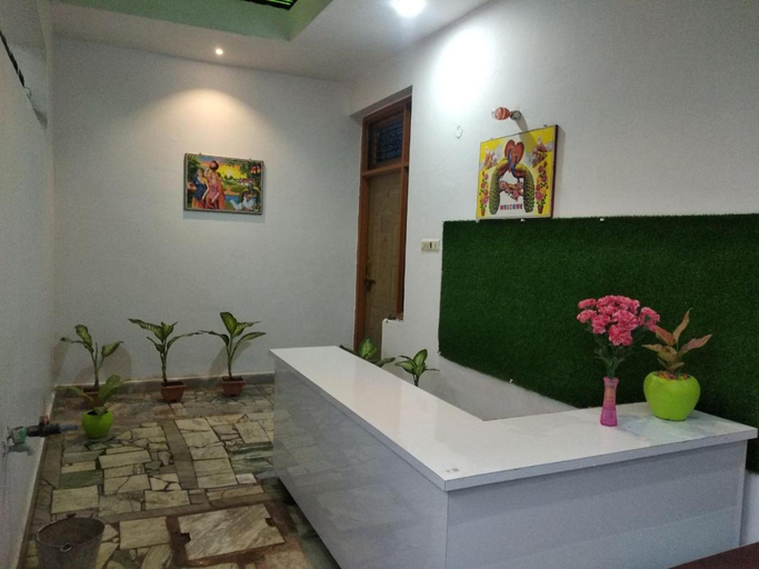 Others 3, Videep house, Kanpur Nagar