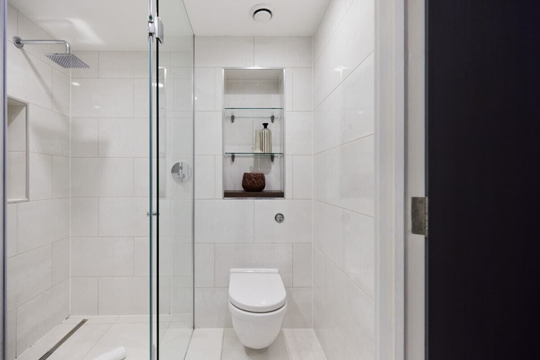 Bathroom 4, The Westbourne Park Place - Elegant 3bdr Flat, London