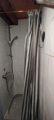 Bathroom 3, Chambres d'hotes Lamourio, Lot