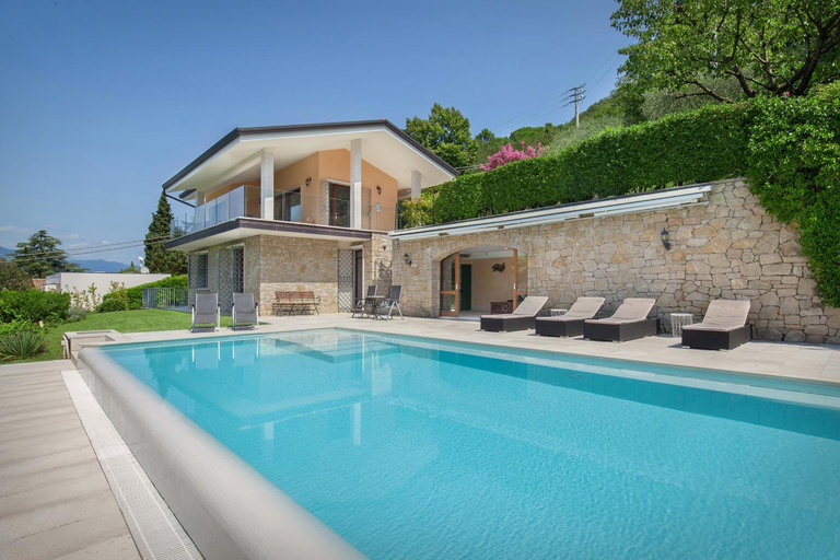 Others 4, Villa Sybille With Pool And Lake View, Verona