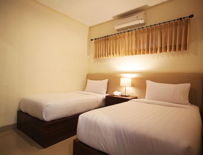 Bedroom 12