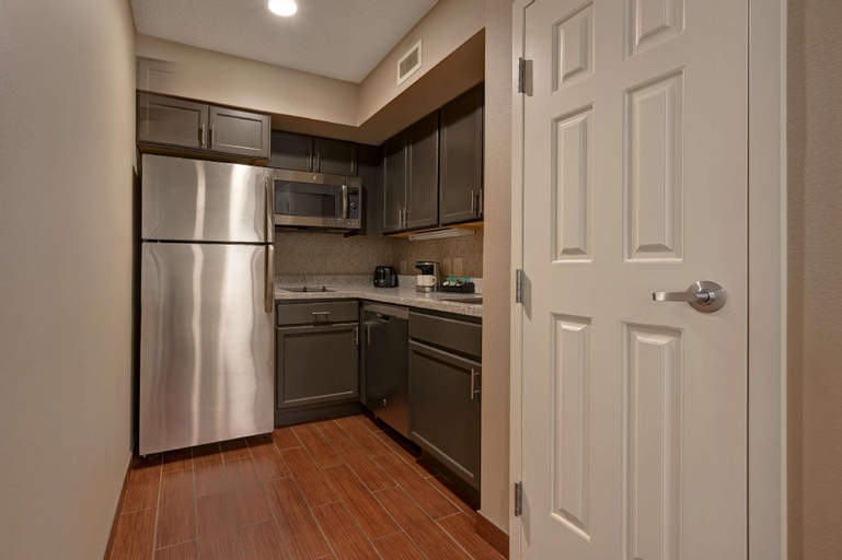 Dining Room 4