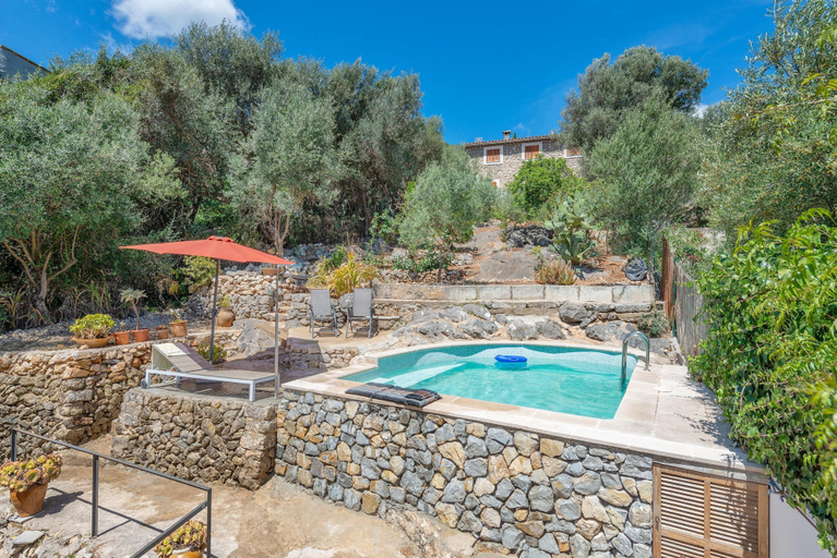 Room 5, Can Bess Mancor De La Vall, Baleares