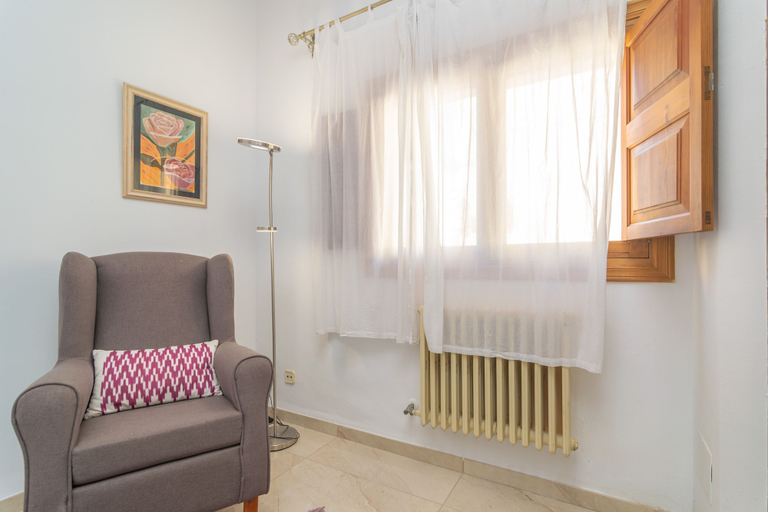 Room 5, Unio 36 in Ariany With 4 Bedrooms and 2 Bathrooms, Baleares
