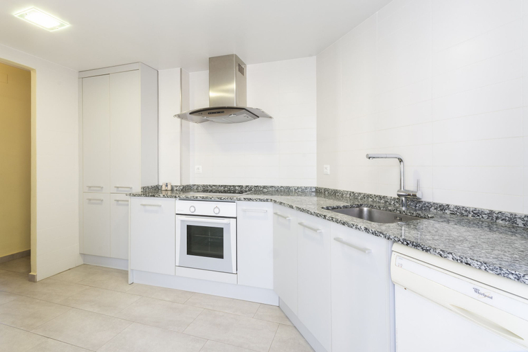 Room 3, Cotton in Oliva With 3 Bedrooms and 1 Bathrooms, Valencia