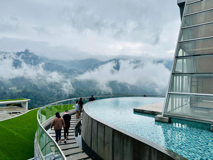 Swimming Pool 3