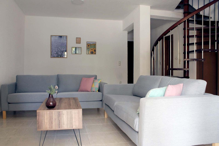 Others 5, 4 bedroom villa, Central Macedonia