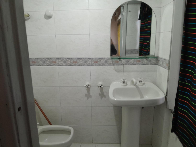 Bathroom 2, Hotel PANAME, CERCA DE LA RURAL , EMBAJADA EEUU , HIPODROMO DE PALERMO Y CAMPO DE POLO, Distrito Federal