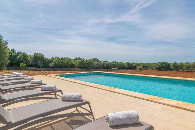 Room 4, Can Maim Nou in Santa y, Baleares