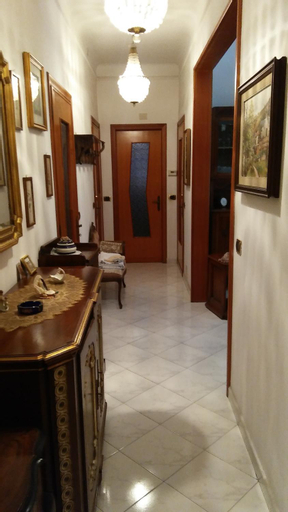 Others 5, Casa Nene, La Spezia