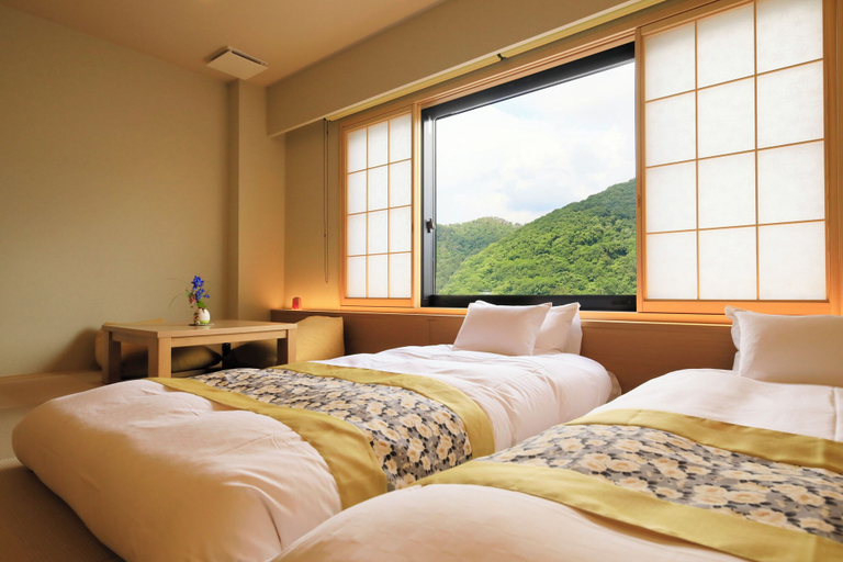 Bedroom 4, Shouhakutei Azumaso, Tendo