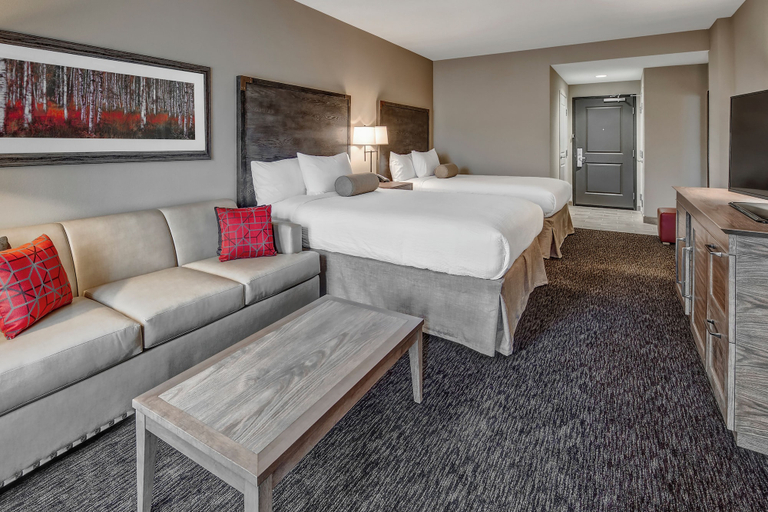 Bedroom 3, Black Fox Lodge Pigeon Forge, Tapestry Collection by Hilton, Sevier